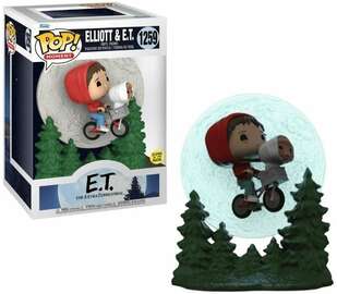 #1259 Elliott and E.T. (Flying)
