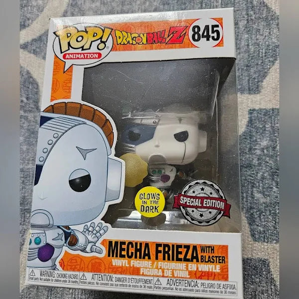 #845 Mecha Frieza with Blaster Mecha Frieza with Blaster (Glow in the Dark)